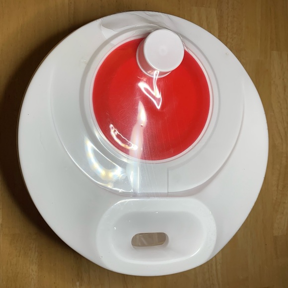 Norpro 9” Diameter Wash/Dry Salad Spinner w/Draining Basket/Colander - READ - Picture 2 of 16